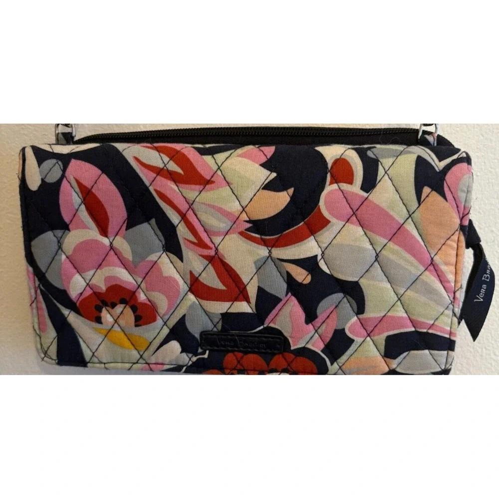 Vera‎ Bradley Handbag Built in Wallet Mod Paisley Blue Floral
